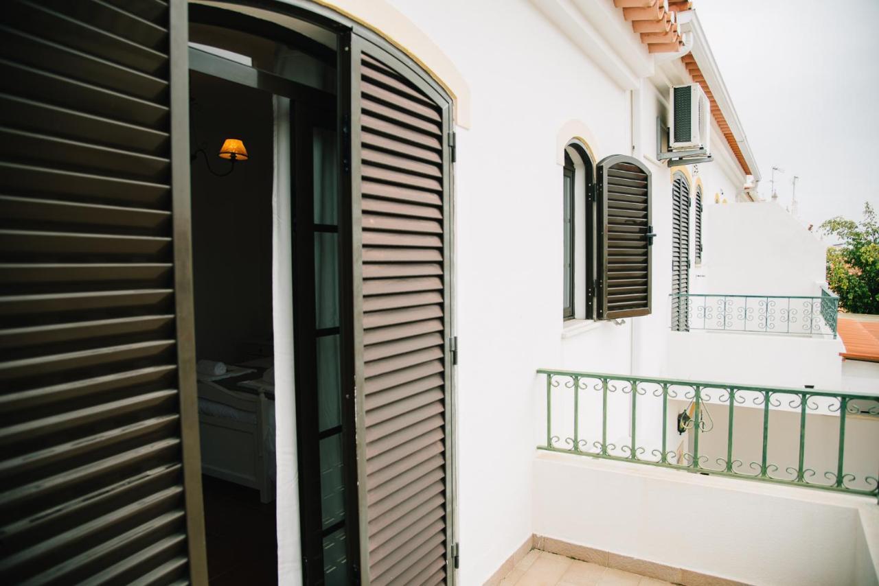 Altura Beach Villa By Gt House Bagian luar foto