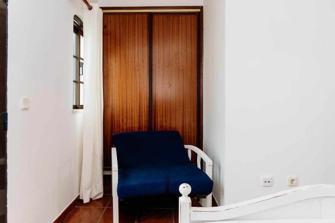 Altura Beach Villa By Gt House Bagian luar foto
